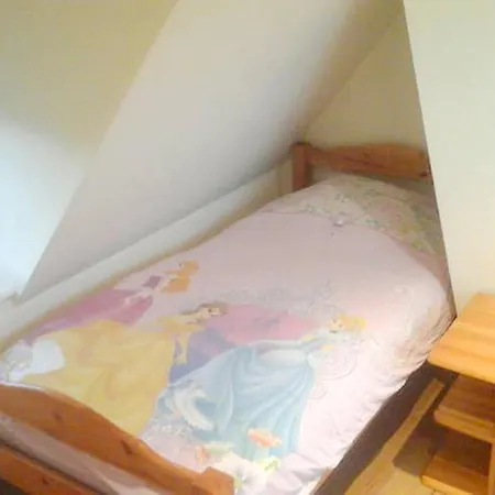 Holiday home Maison Charmante Au Theil-en-auge Le Theil-en-Auge
